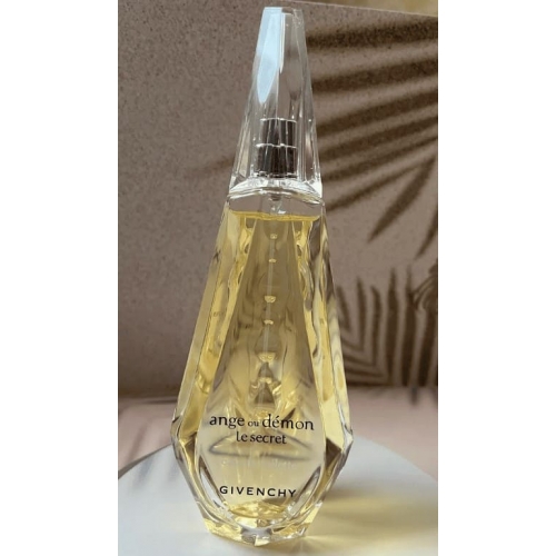 бренд GIVENCHY и парфюм Givenchy Ange Ou Demon Le Secret Eau De Toilette 8 Givenchy Ange Ou Demon Le Secret Eau De Toilette 8 в магазине Парфюм Питер
