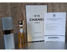 Chanel №19