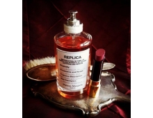 Maison Martin Margiela Replica Lipstick On