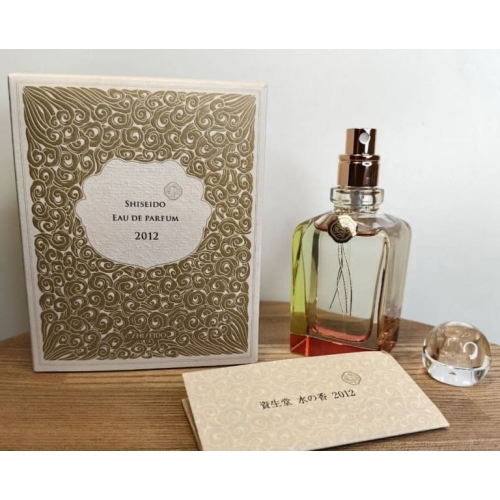  Shiseido Eau de parfum 2012  2  в магазине Парфюм Питер 