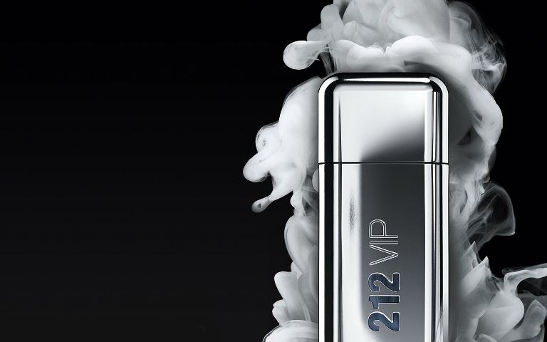 Carolina Herrera 212 Vip Men 2021 - купить оригинальный парфюм в